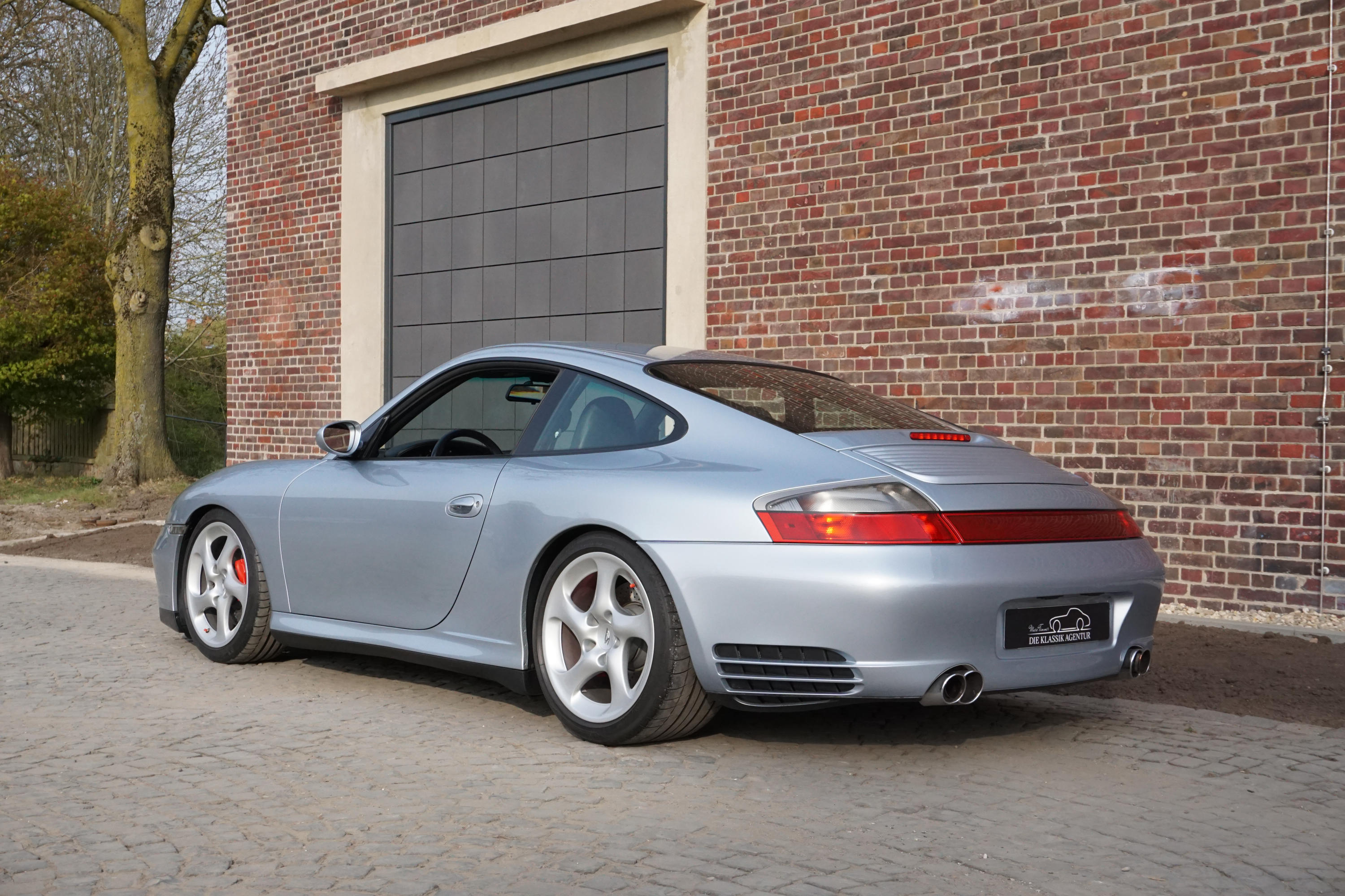 Porsche 911 (996) Carrera 4S
