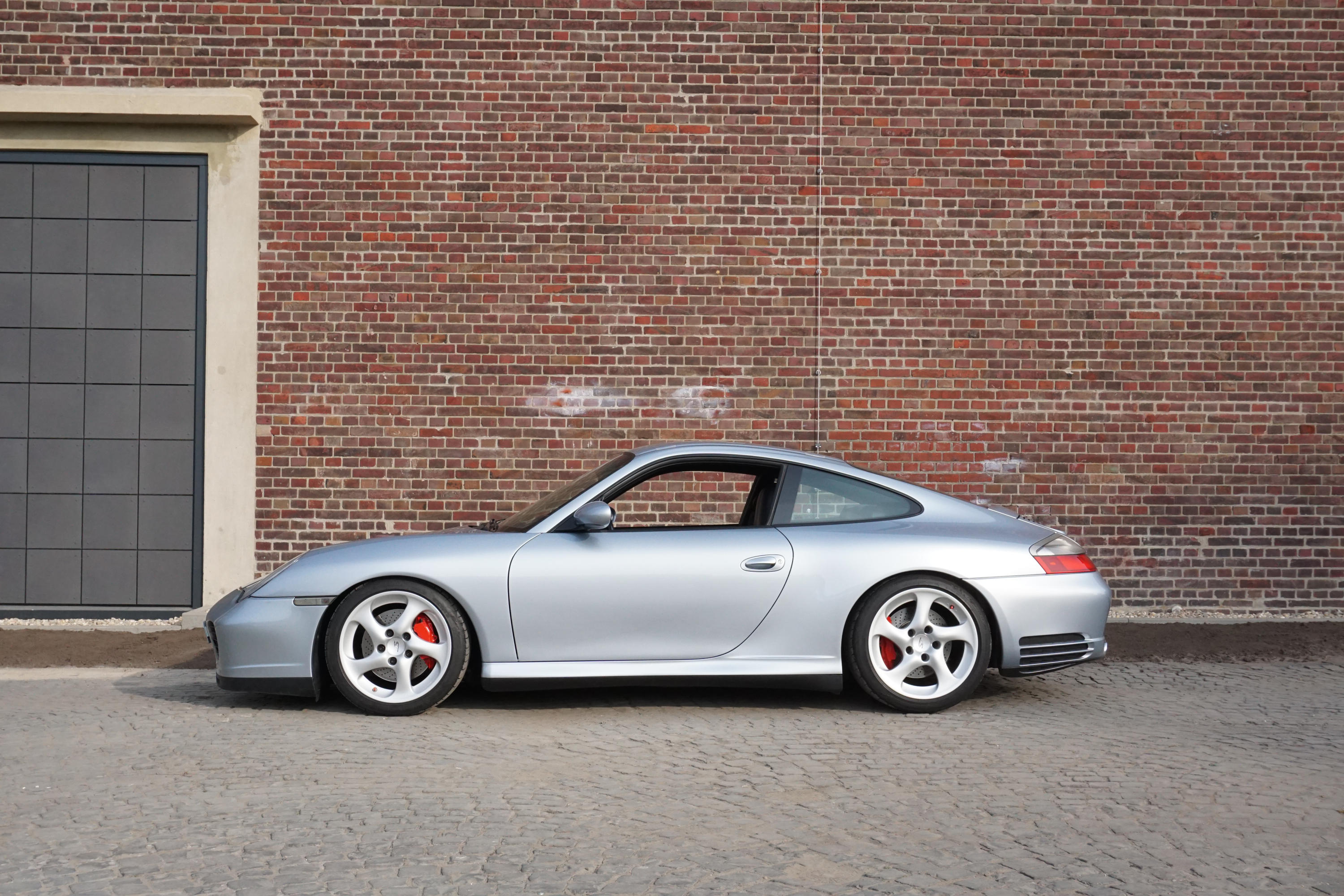 Porsche 911 (996) Carrera 4S